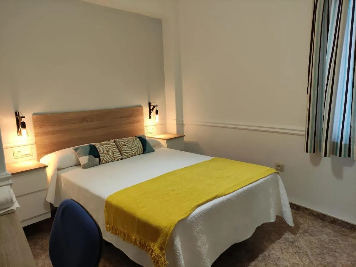 Apartamento La Descalza Lucena 0*,