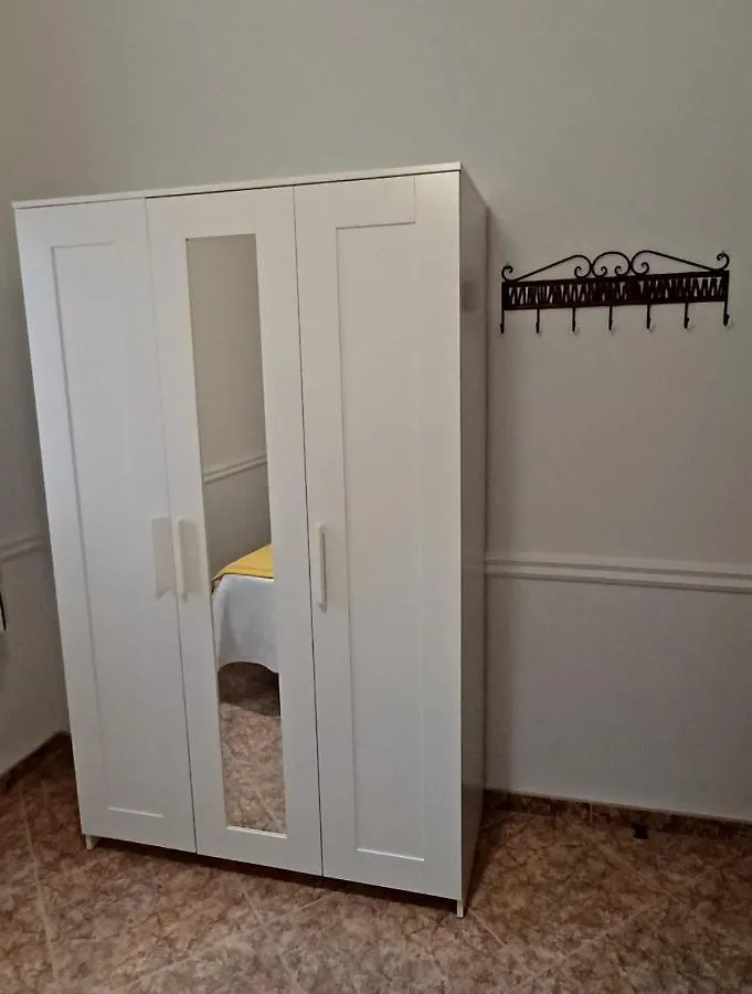 Apartamento La Descalza Lucena España